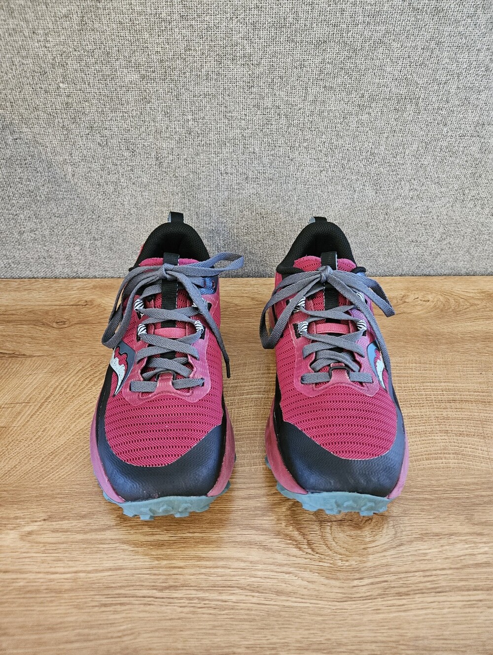 Saucony Women's Peregrine 13 Trail Running Shoes Size 9 - Picture 2 of 12